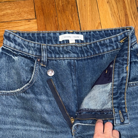 Stylish Dark Blue Women's Wide Leg Jeans - Picture 3 of 6